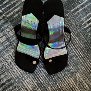 Mootsies Tootsies Black Sandals with Silver Accents